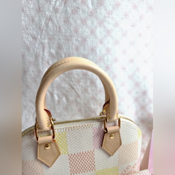 Louis Vuitton Giant Damier Top Handle Bag | Neutral Coated Canvas | Authentic - Picture 12 of 13